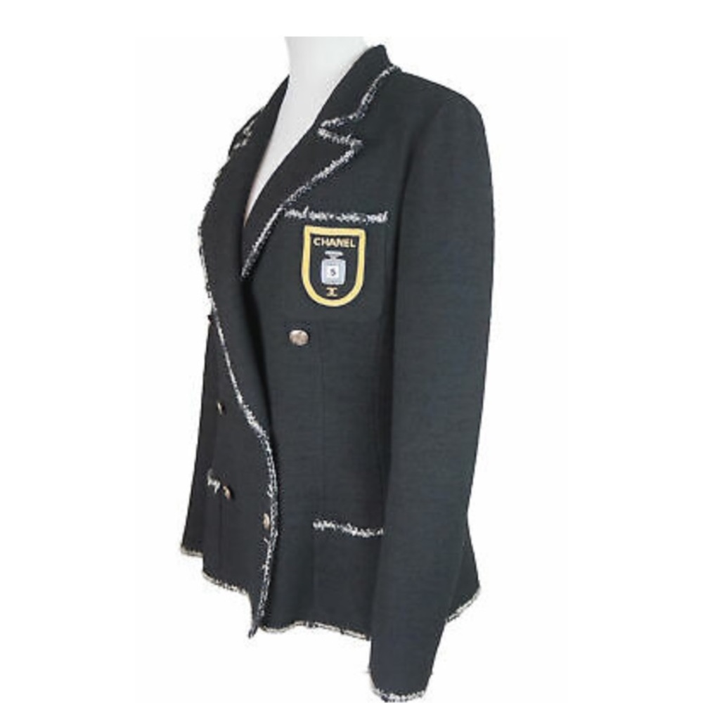 Chanel 05C The Devil Wears Prada Double Breasted Perfume Crest Jacket Size 40 - Picture 4 of 8